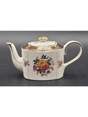 VTG Arthur Wood Haddon 1930s Ceramic Teapot W/Gold Accents Floral Design England